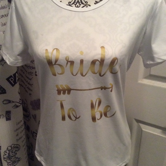Bride to be T shirt Large NWOT - Picture 3 of 3